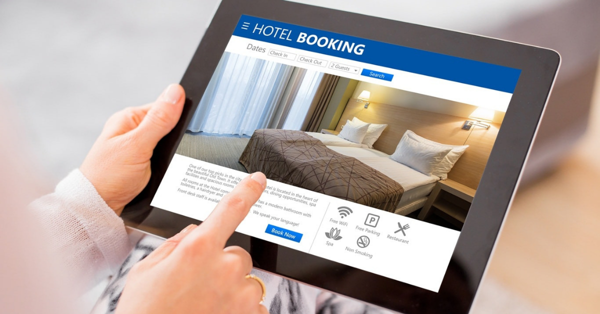 scrape-booking-com-facebook